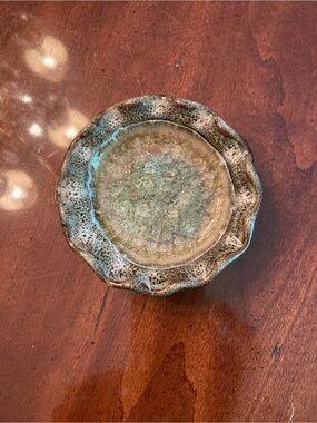 Down to Earth pottery small decorative dish